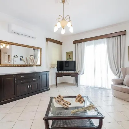 Villa Oline Vanato